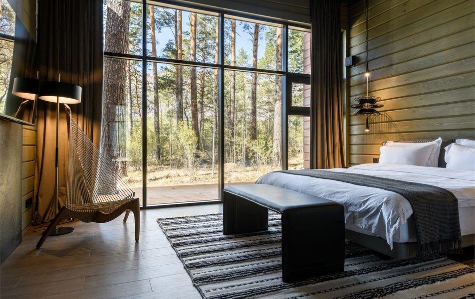 Хвоя в горах 5*