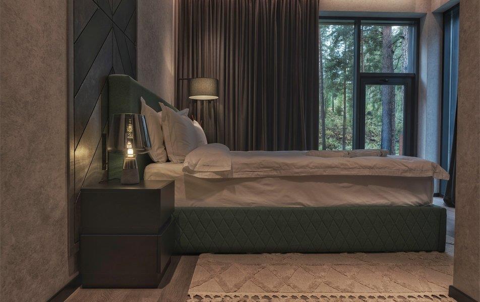 Хвоя в горах 5*