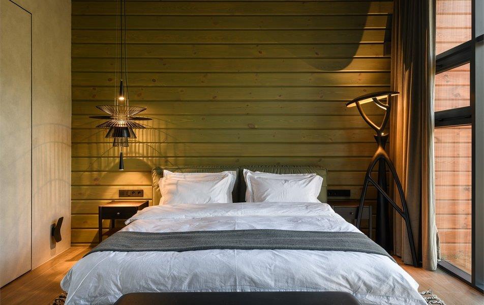 Хвоя в горах 5*