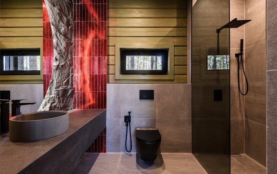 Хвоя в горах 5*