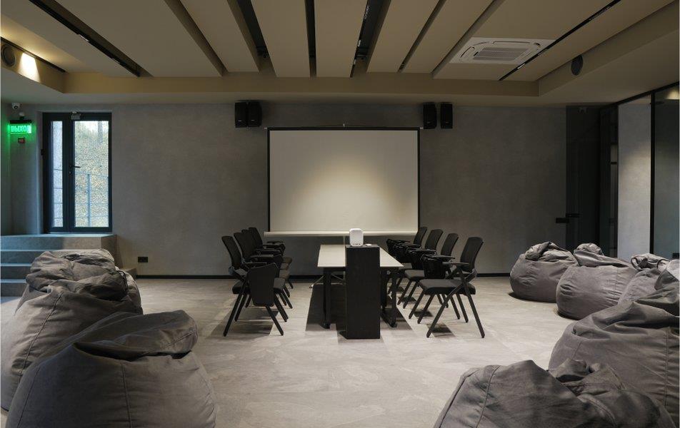 Хвоя в горах 5*