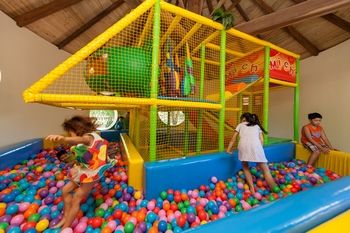 Emeralda Resort Ninh Binh 4*