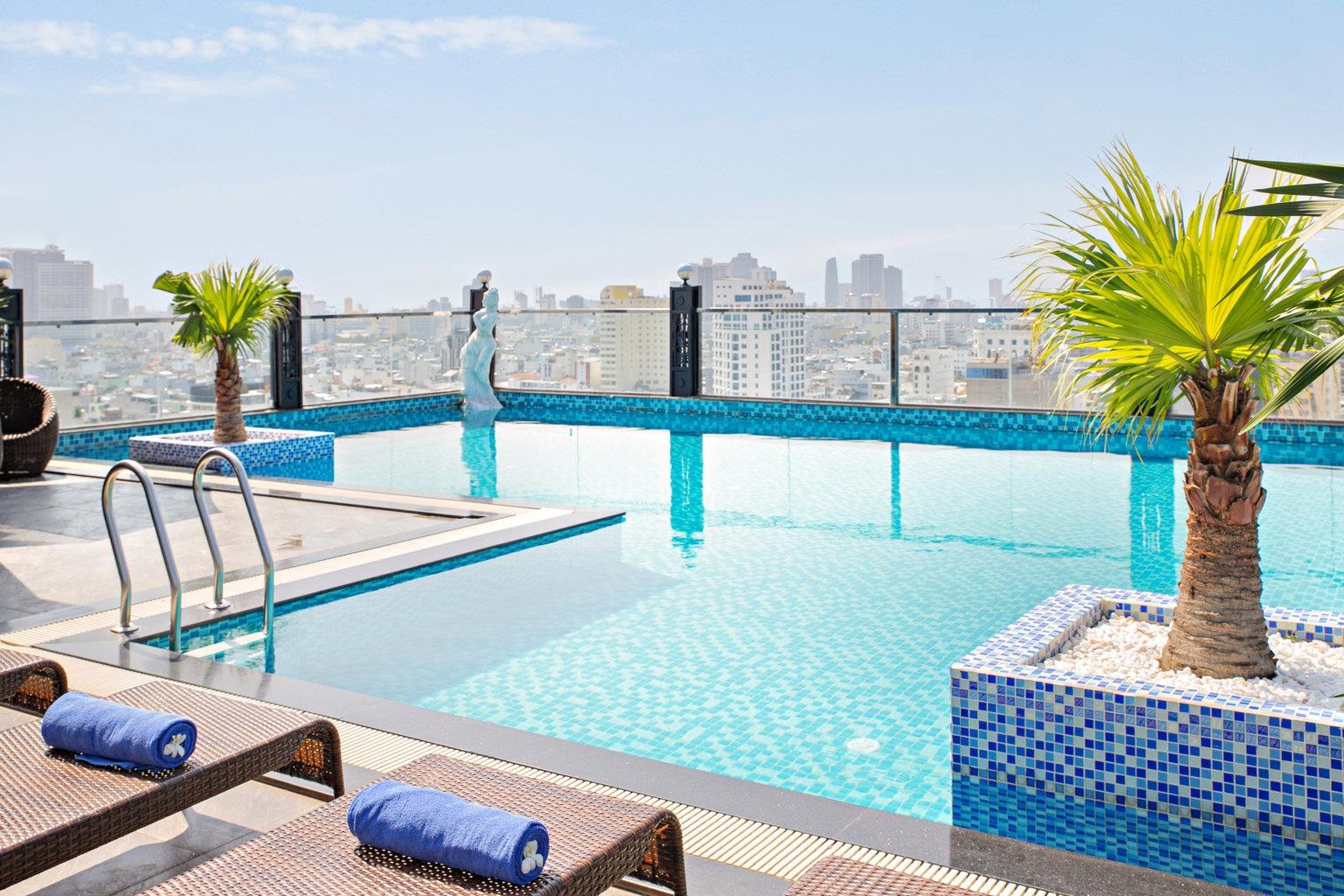 The Sail Hotel Danang 3*