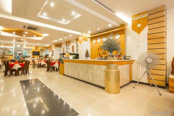 Kin Hotel Thai Van Lung 4*