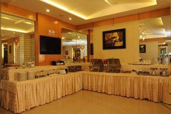 Kin Hotel Thai Van Lung 4*