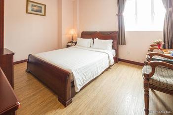Kin Hotel Thai Van Lung 4*