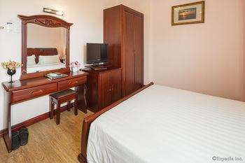 Kin Hotel Thai Van Lung 4*