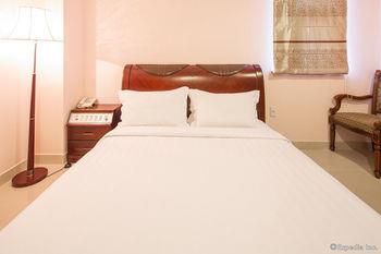 Kin Hotel Thai Van Lung 4*