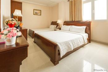 Kin Hotel Thai Van Lung 4*