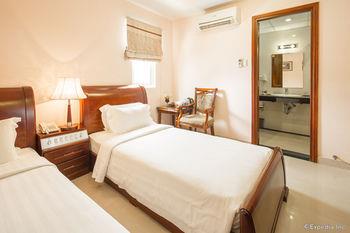 Kin Hotel Thai Van Lung 4*