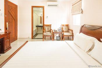 Kin Hotel Thai Van Lung 4*