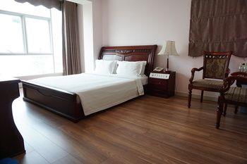 Kin Hotel Thai Van Lung 4*