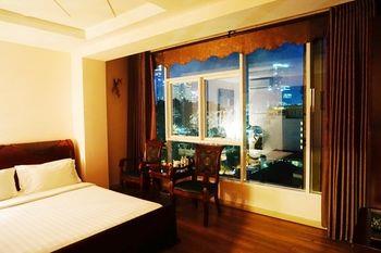 Kin Hotel Thai Van Lung 4*