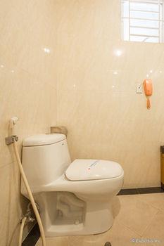 Kin Hotel Thai Van Lung 4*