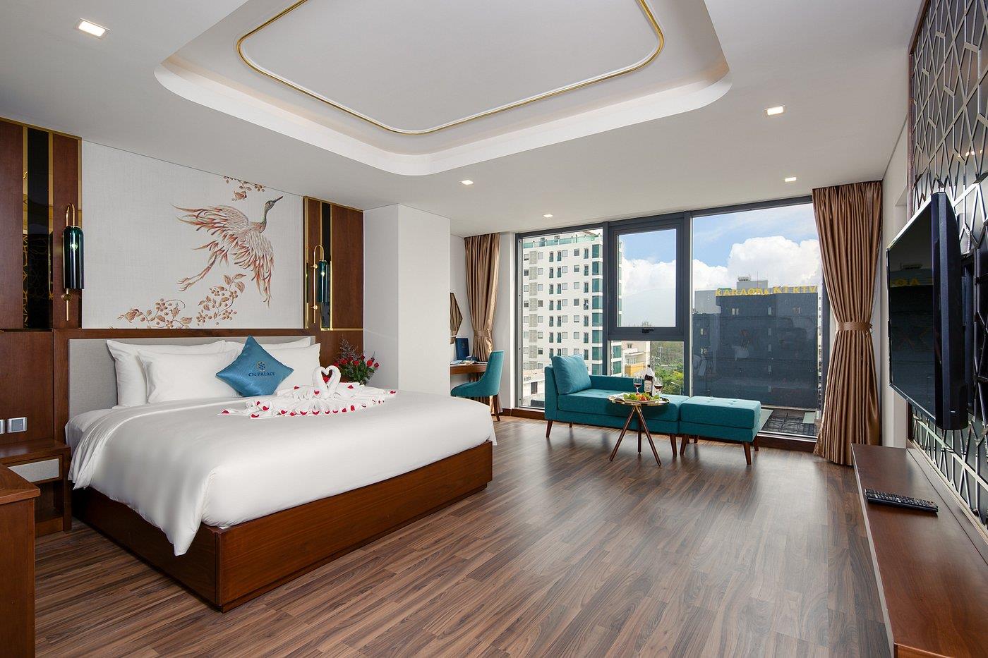 CN Palace Boutique Hotel 4*