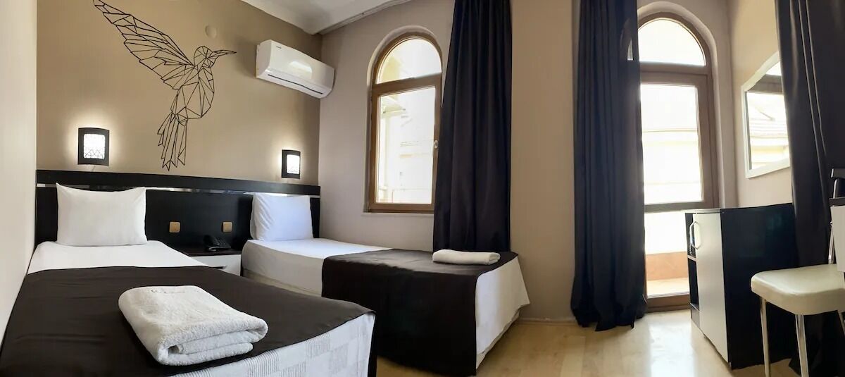 Kolibry Hotel 3*