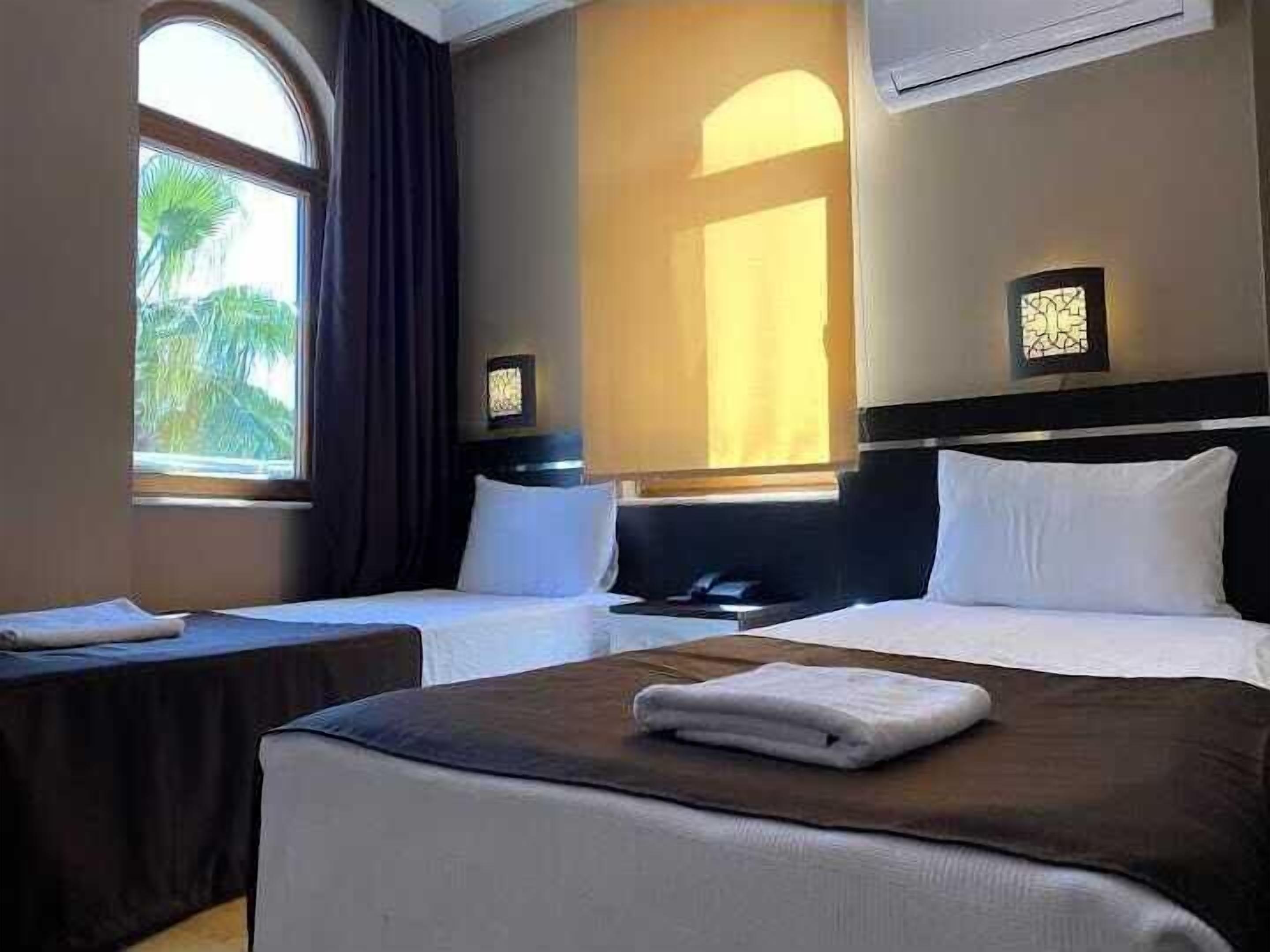 Kolibry Hotel 3*