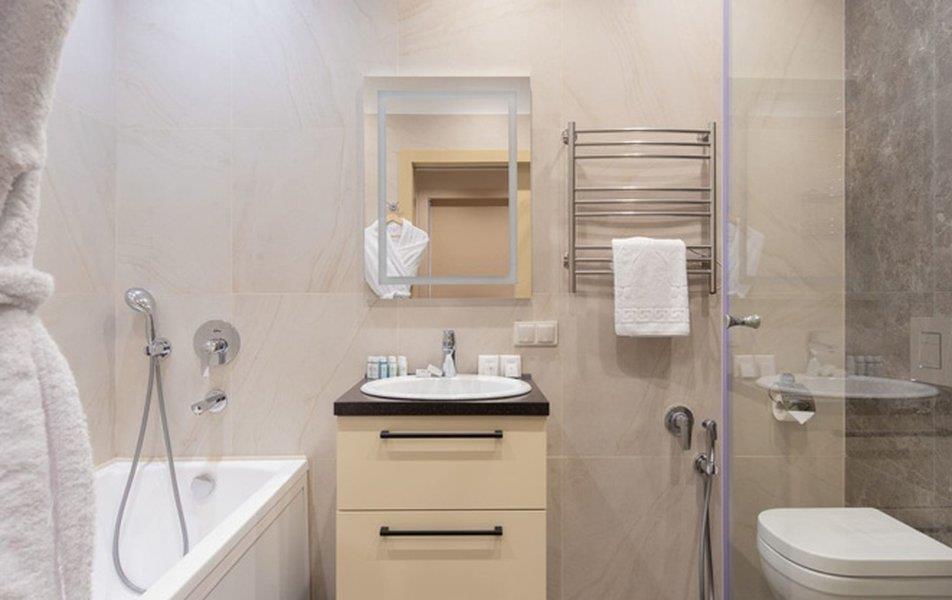 Крестовский апарт 4*