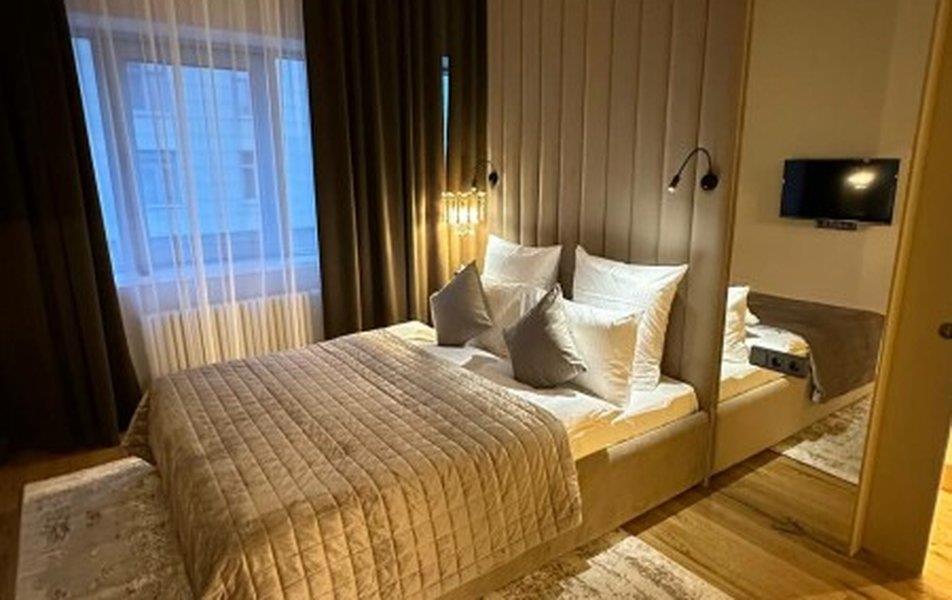 Крестовский апарт 4*