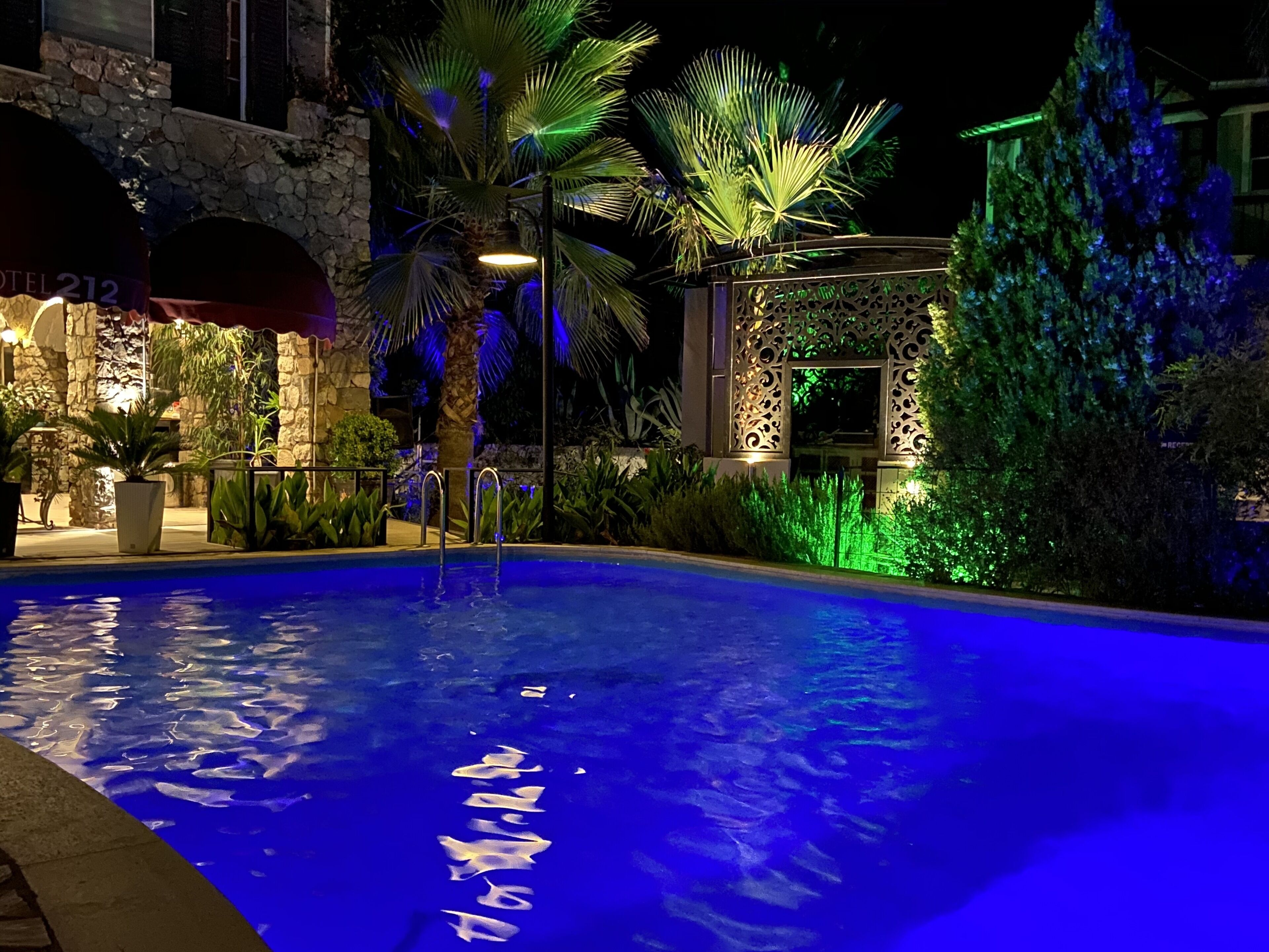 Hotel 212 Olympos 3*