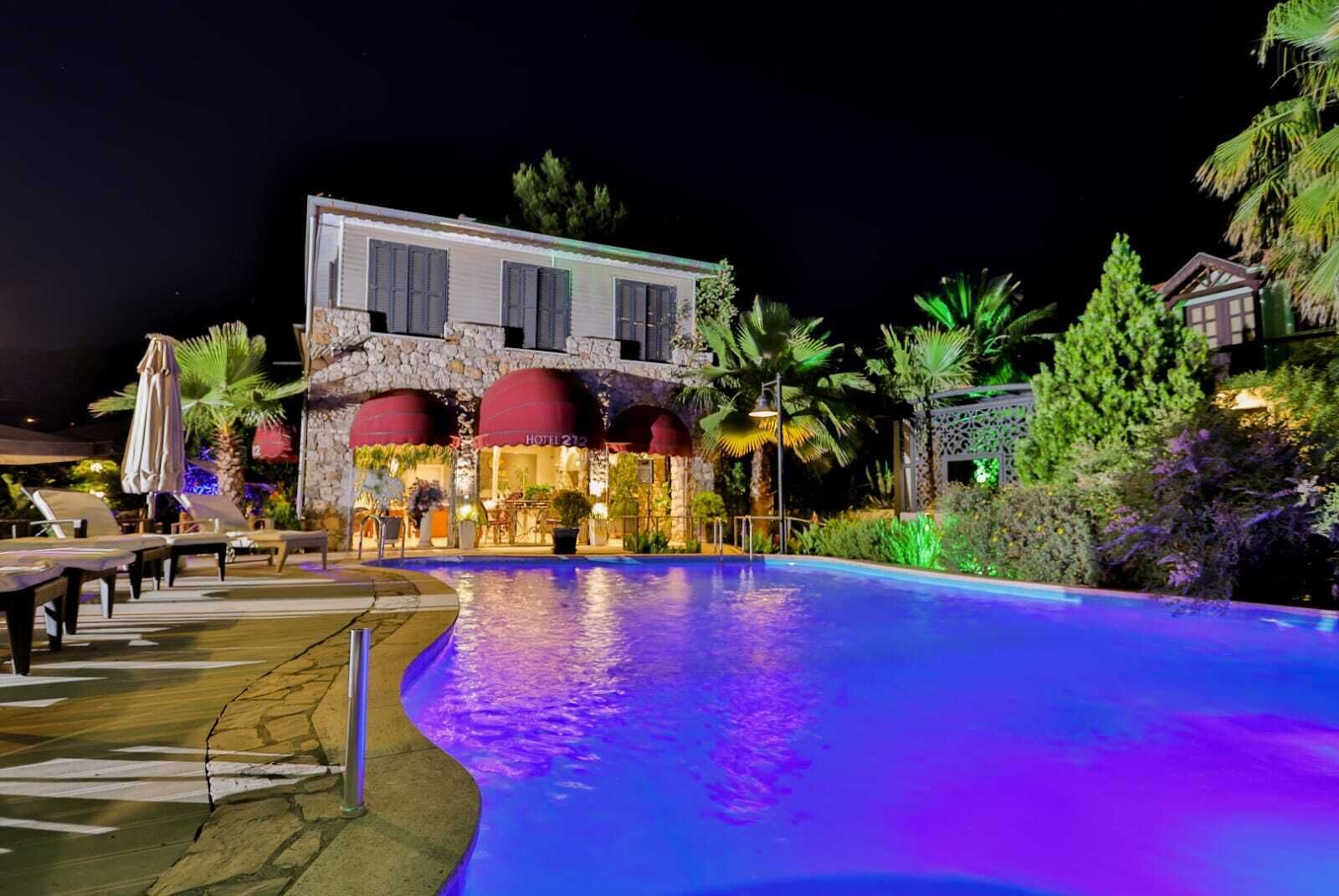 Hotel 212 Olympos 3*