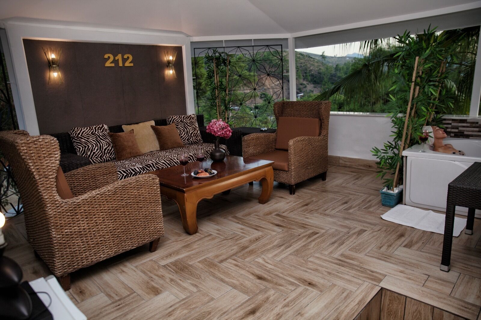 Hotel 212 Olympos 3*