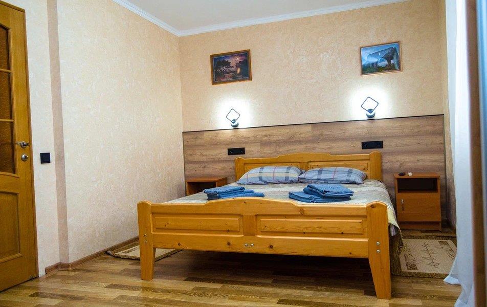 Миндальный 39 0*