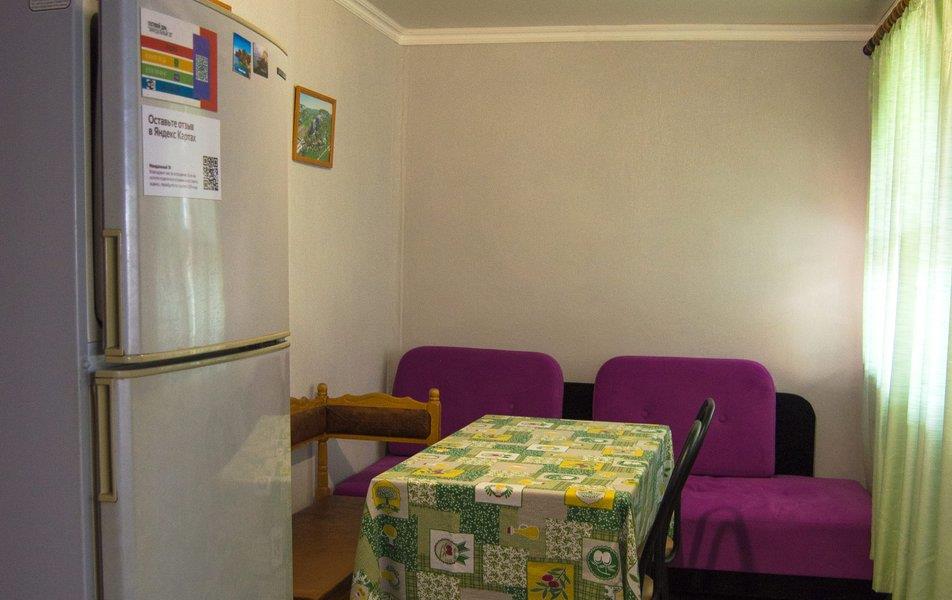 Миндальный 39 0*