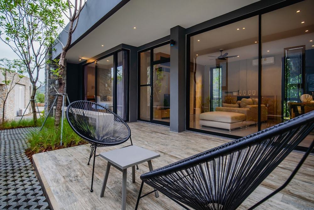 The Woods Natural Park Resort Phuket 4*