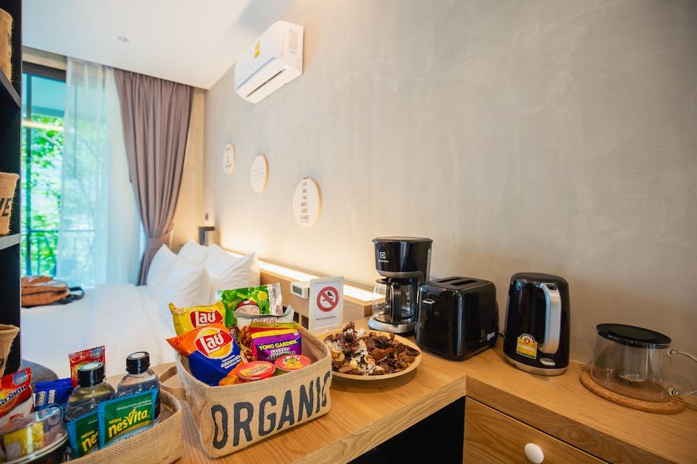 The Woods Natural Park Resort Phuket 4*