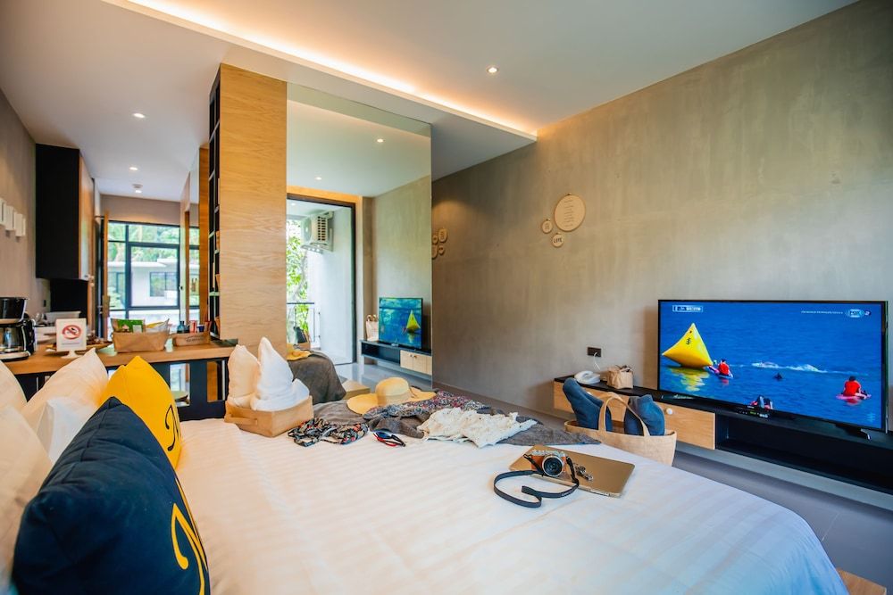 The Woods Natural Park Resort Phuket 4*