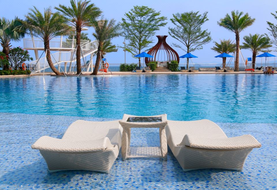 InterContinental Shenzhen Dameisha Resort 5*