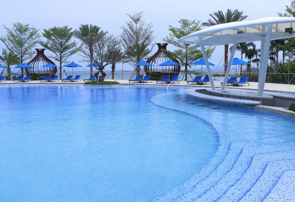 InterContinental Shenzhen Dameisha Resort 5*