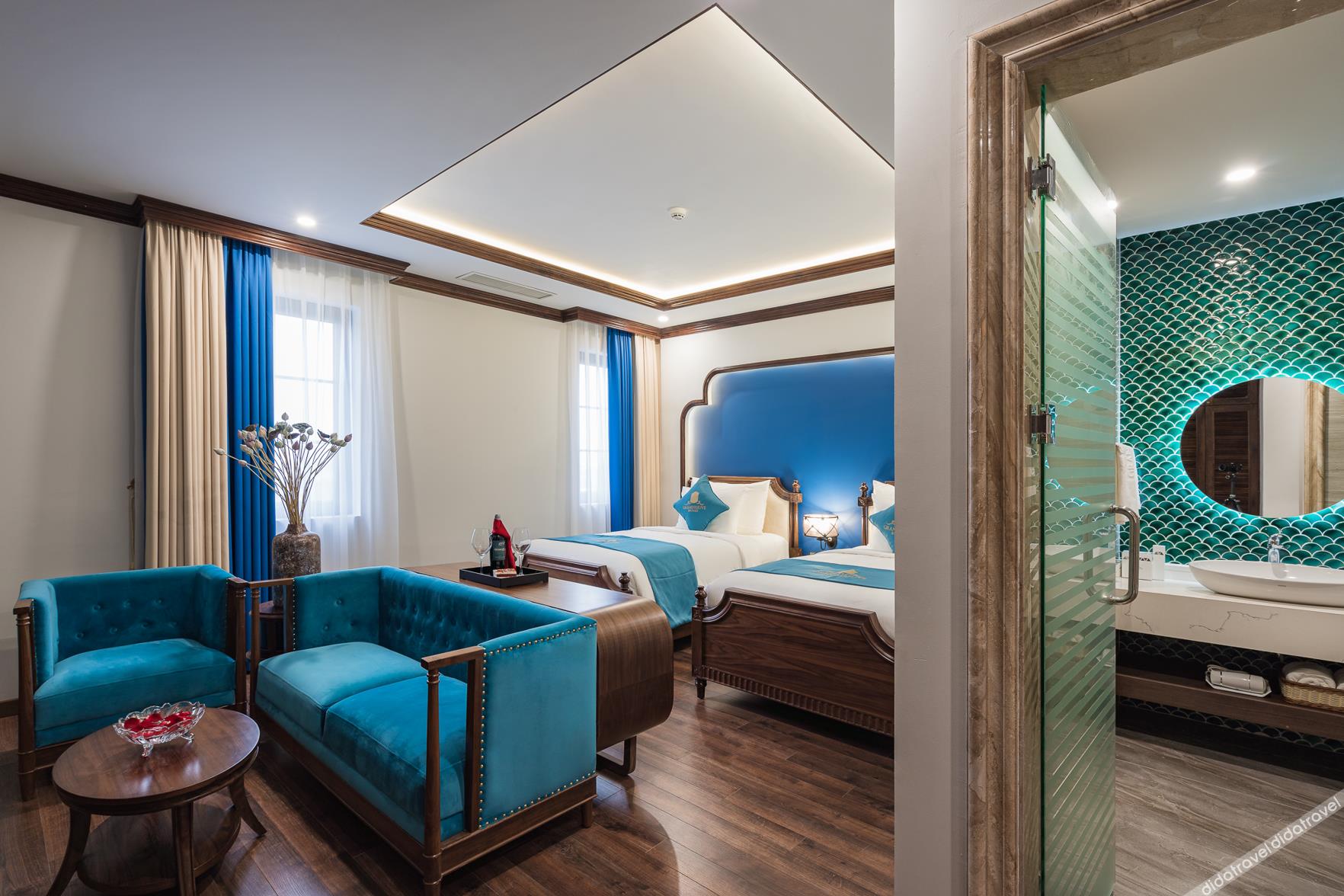 Grand Fleuve Boutique 4*