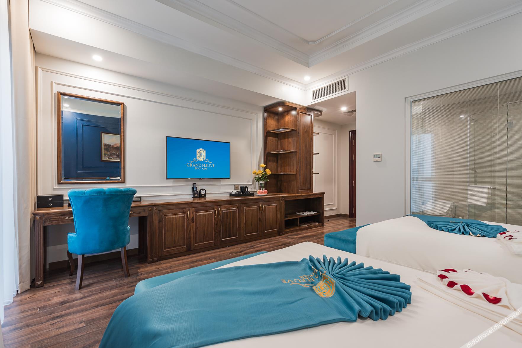Grand Fleuve Boutique 4*