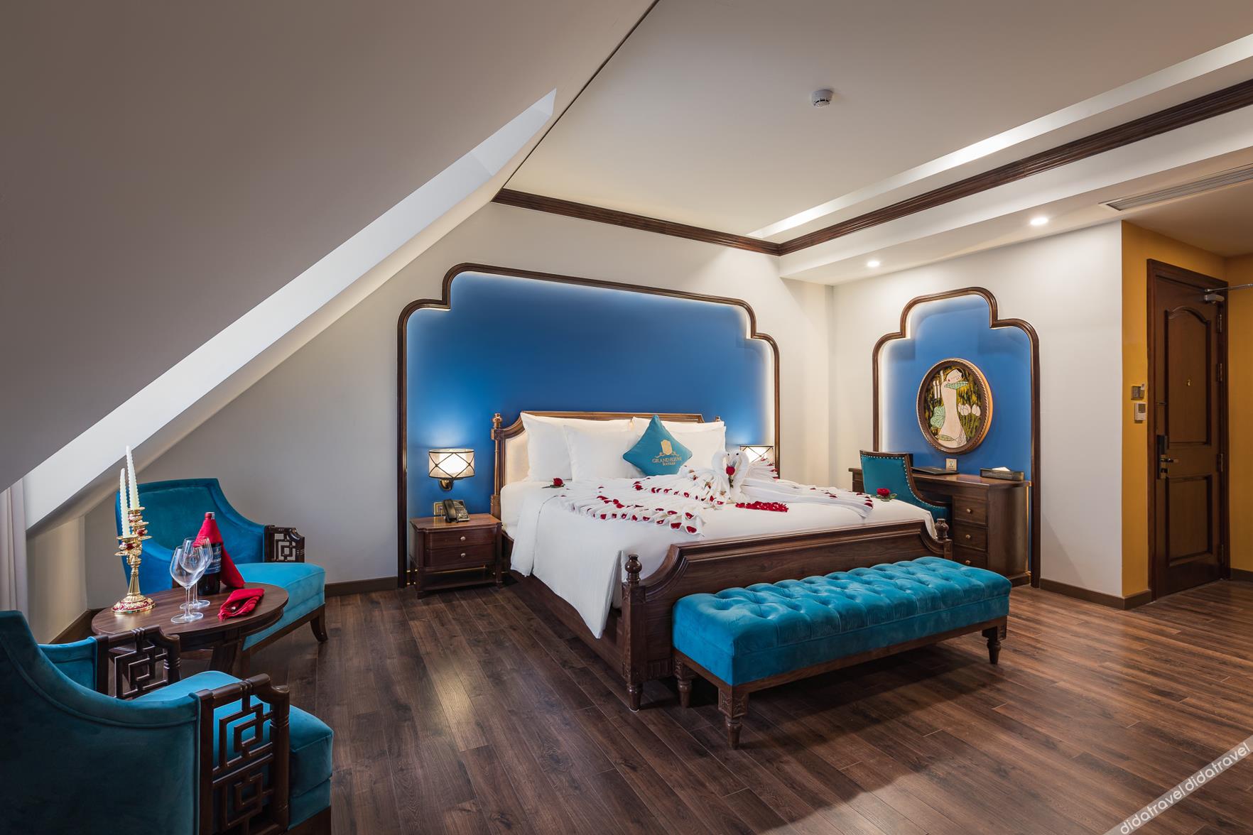 Grand Fleuve Boutique 4*