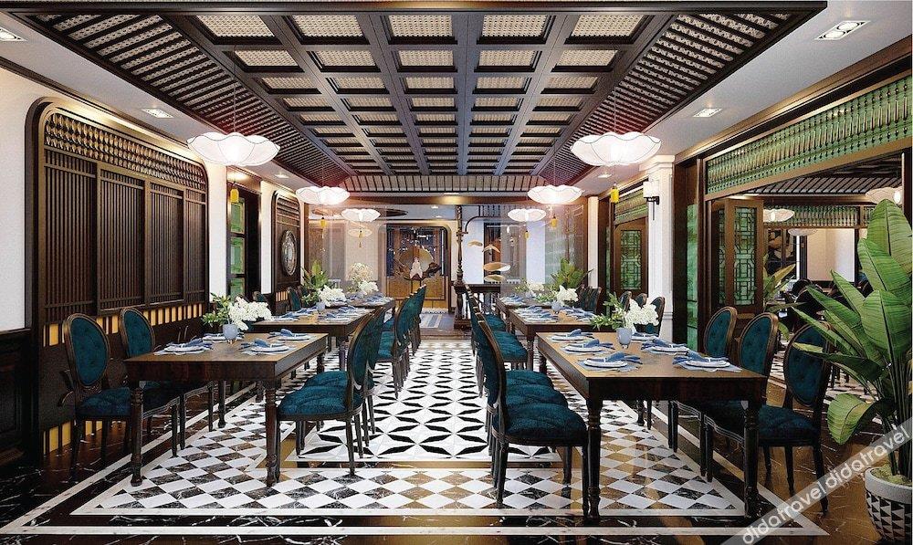 Grand Fleuve Boutique 4*