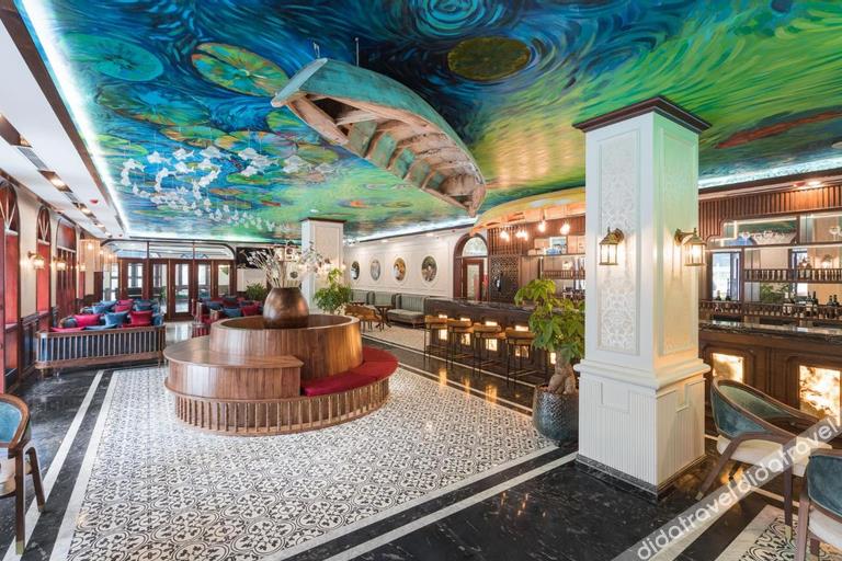 Grand Fleuve Boutique 4*