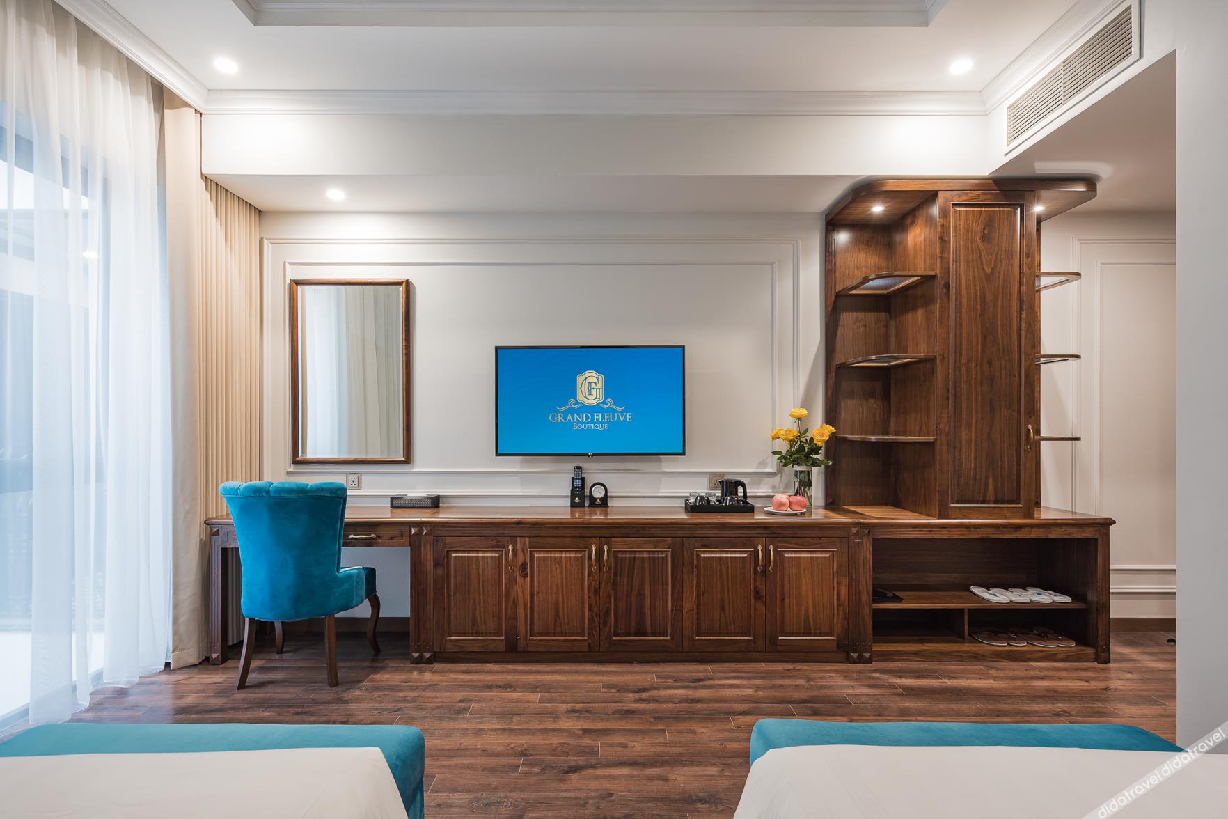Grand Fleuve Boutique 4*