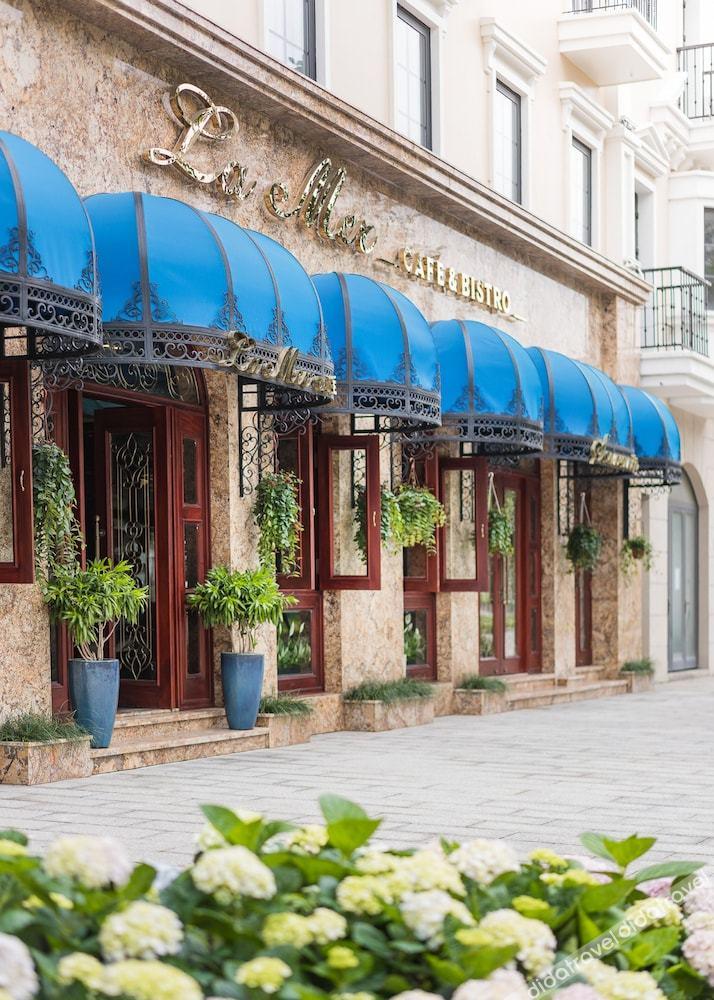 Grand Fleuve Boutique 4*