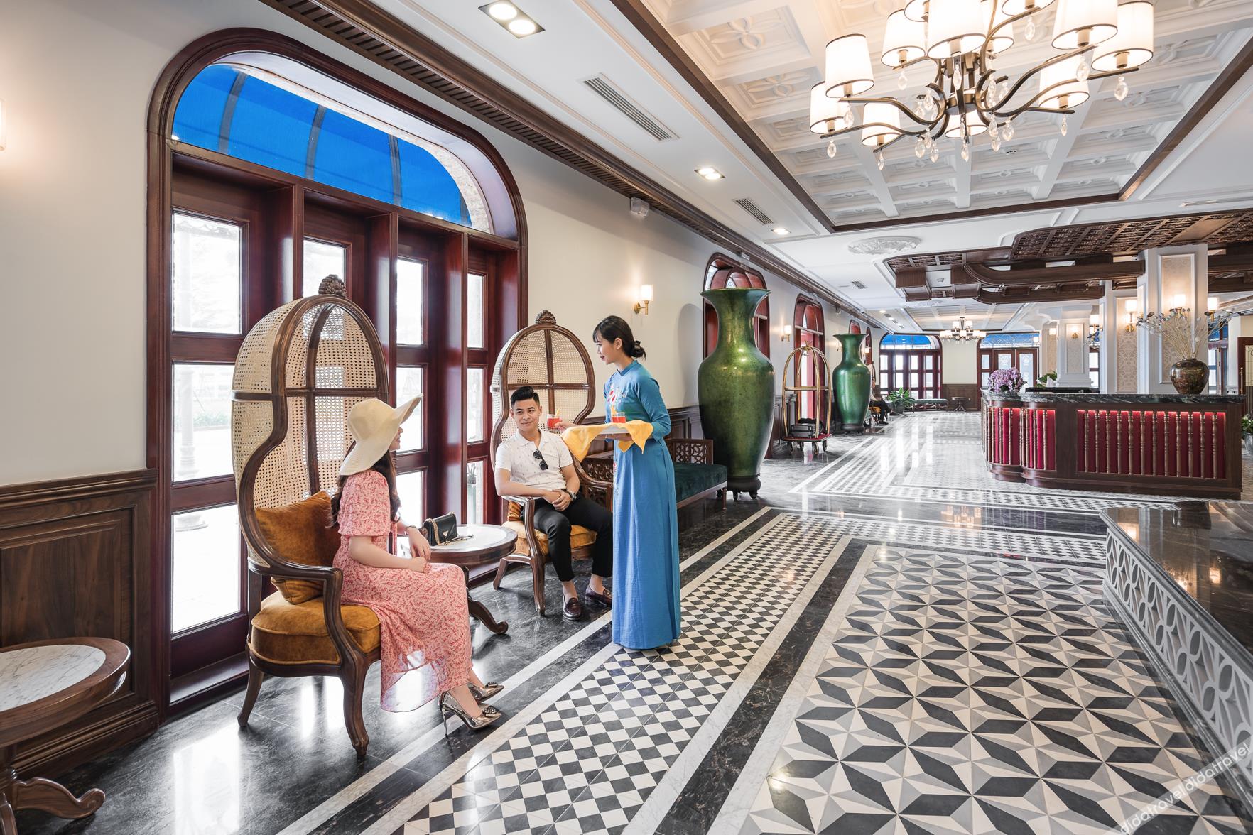 Grand Fleuve Boutique 4*