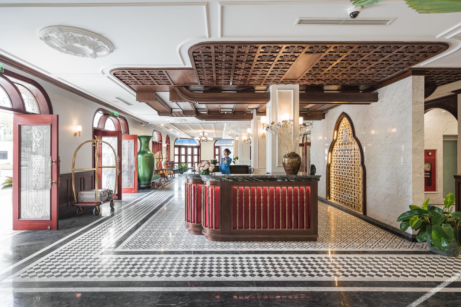 Grand Fleuve Boutique 4*