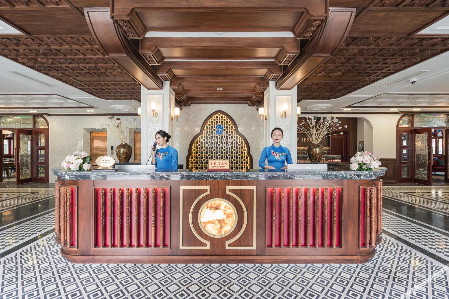Grand Fleuve Boutique 4*