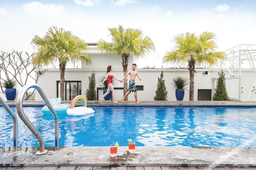 Grand Fleuve Boutique 4*
