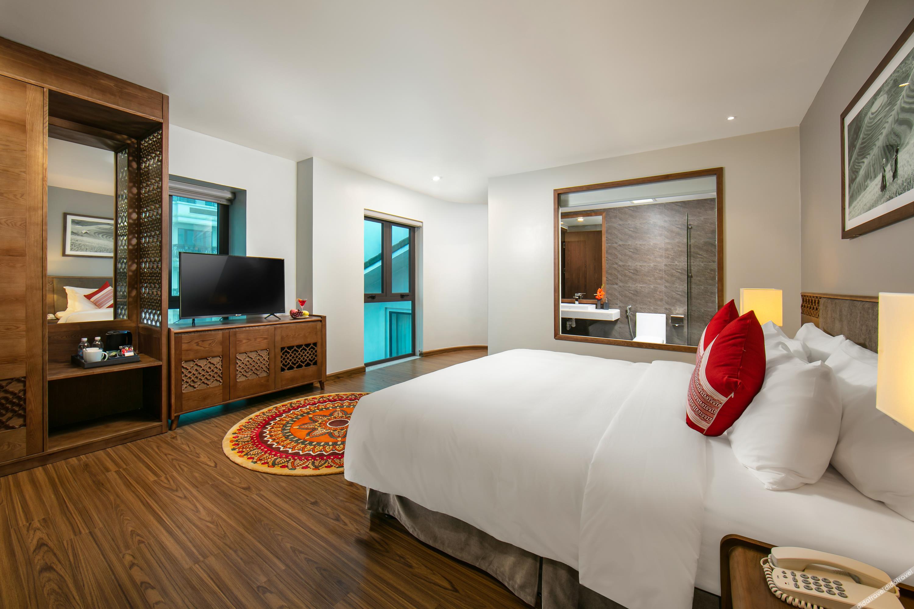 DeLaSol Sapa 4*