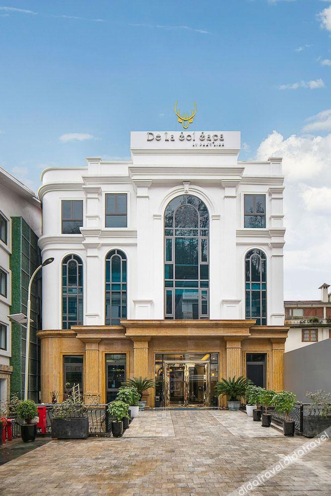 DeLaSol Sapa 4*