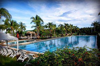 Fort Ilocandia Resort 5*