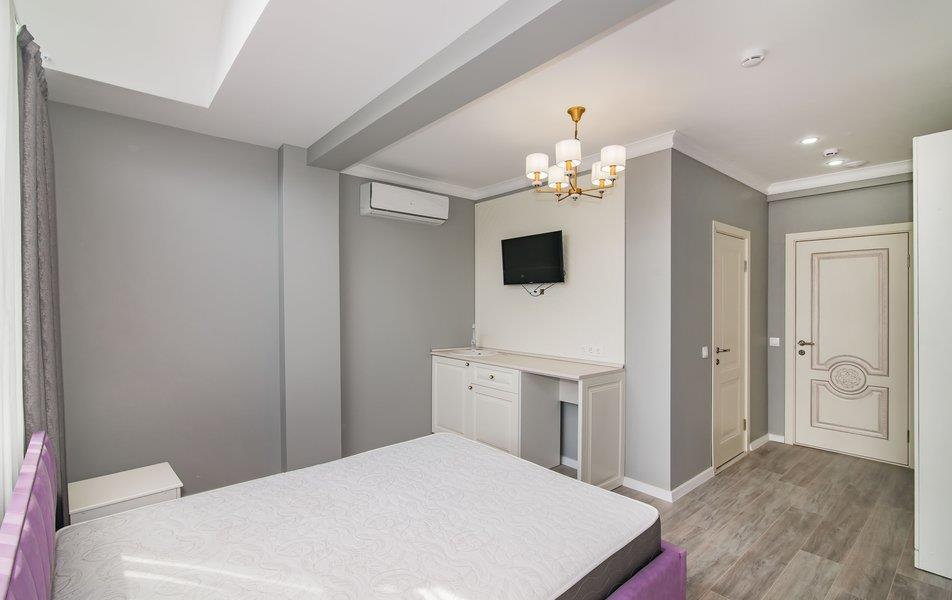 Ривьера Арт 0*