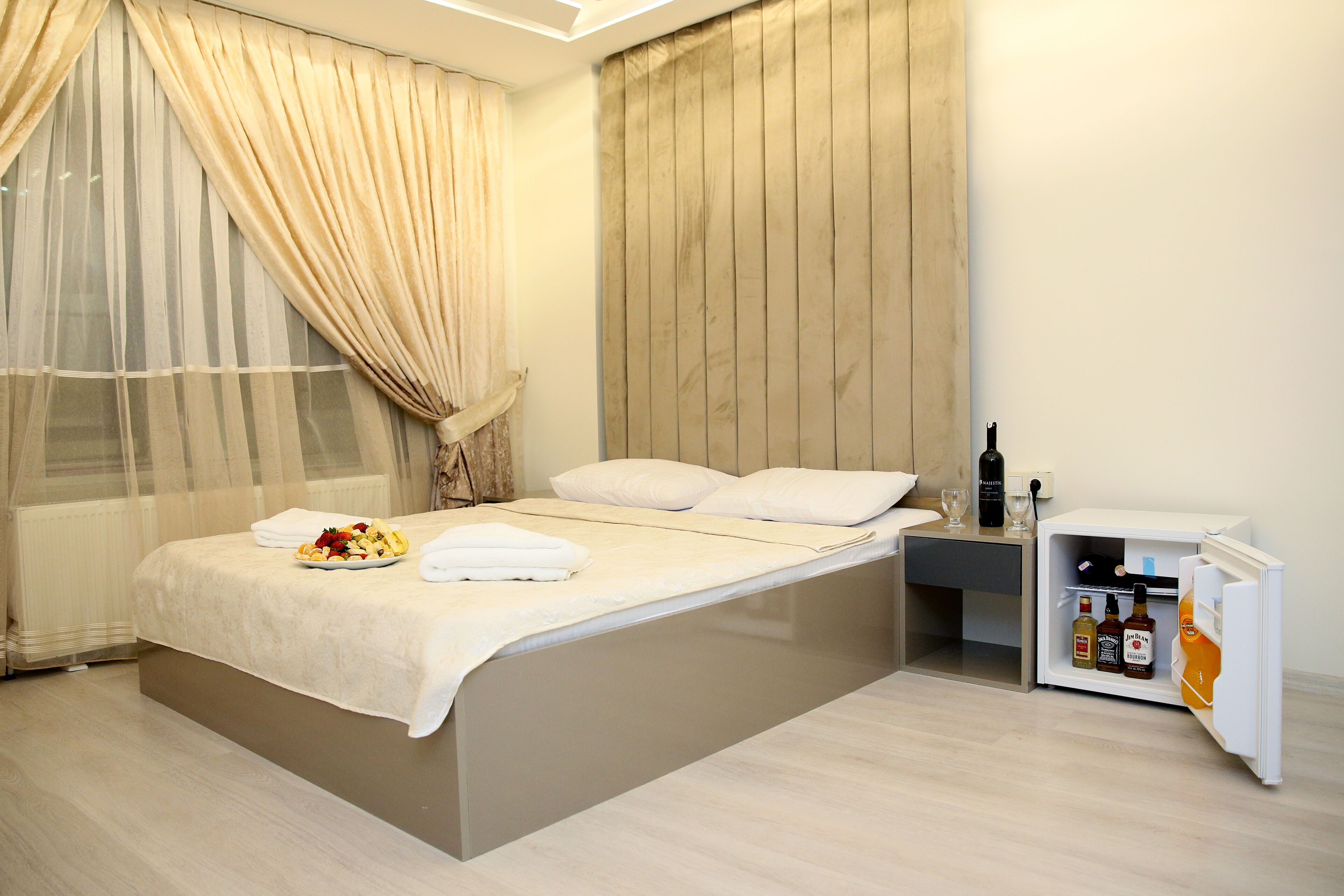Blueway Hotel 0*