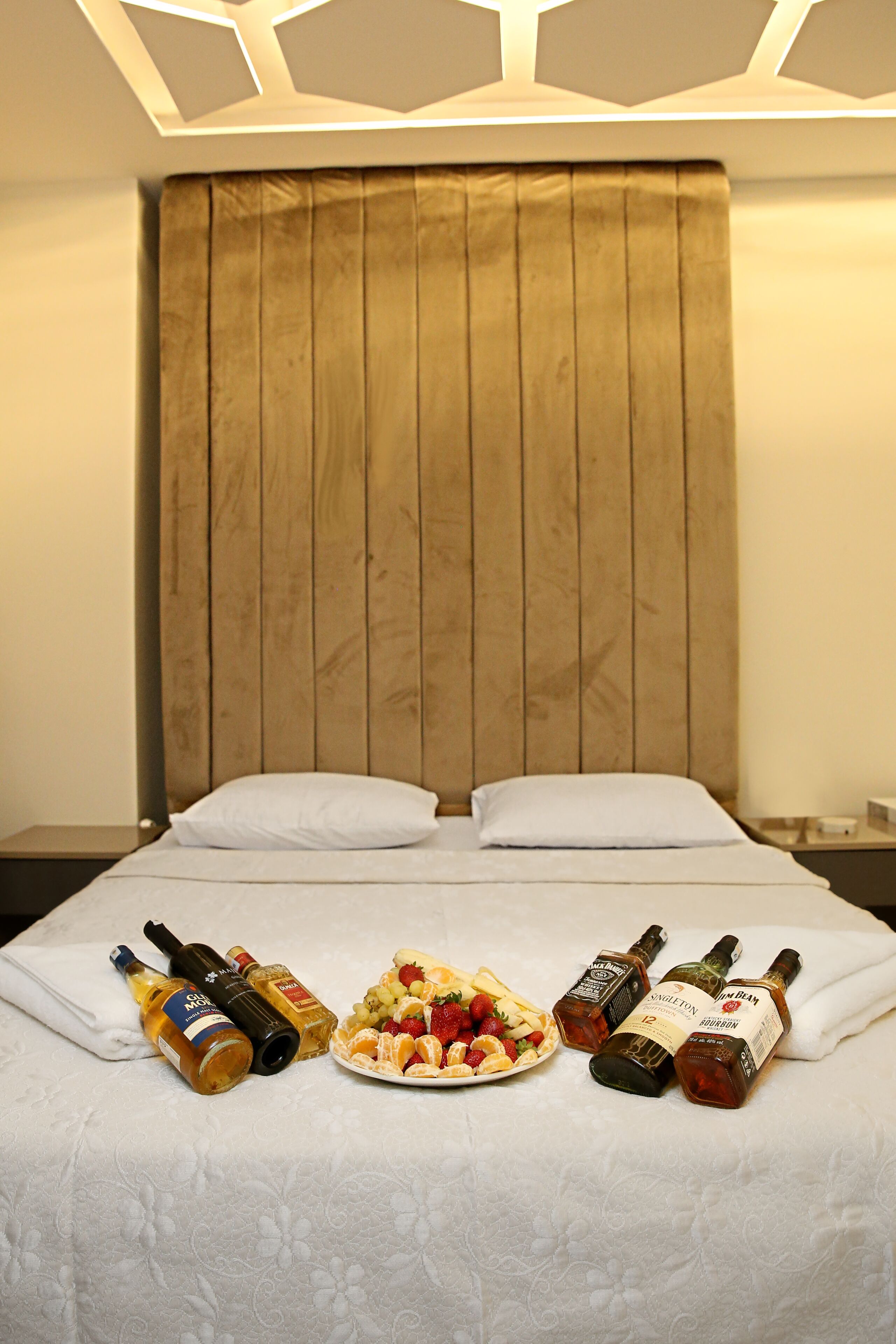 Blueway Hotel 0*